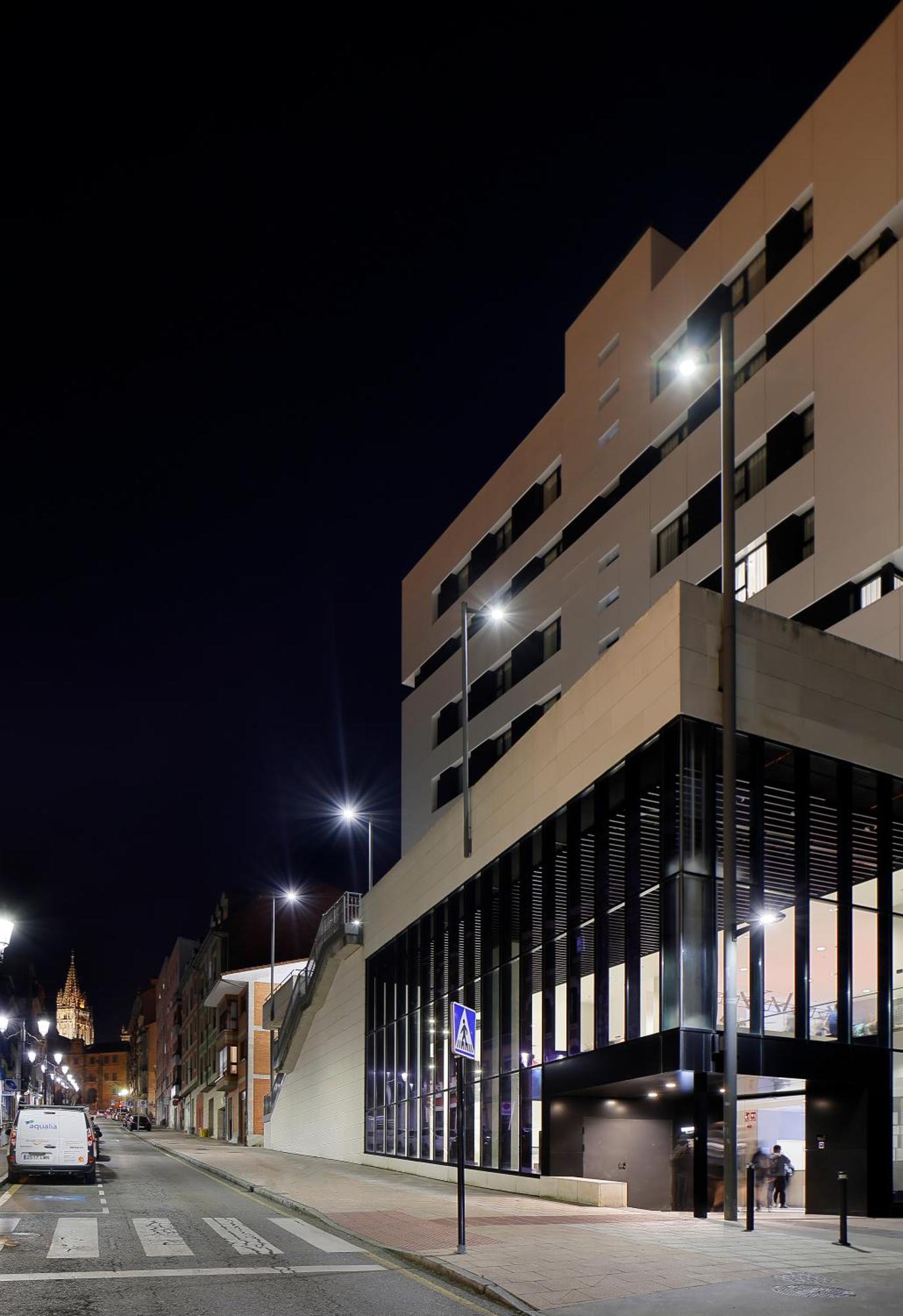 Nuvo Hotel Boutique Oviedo Esterno foto