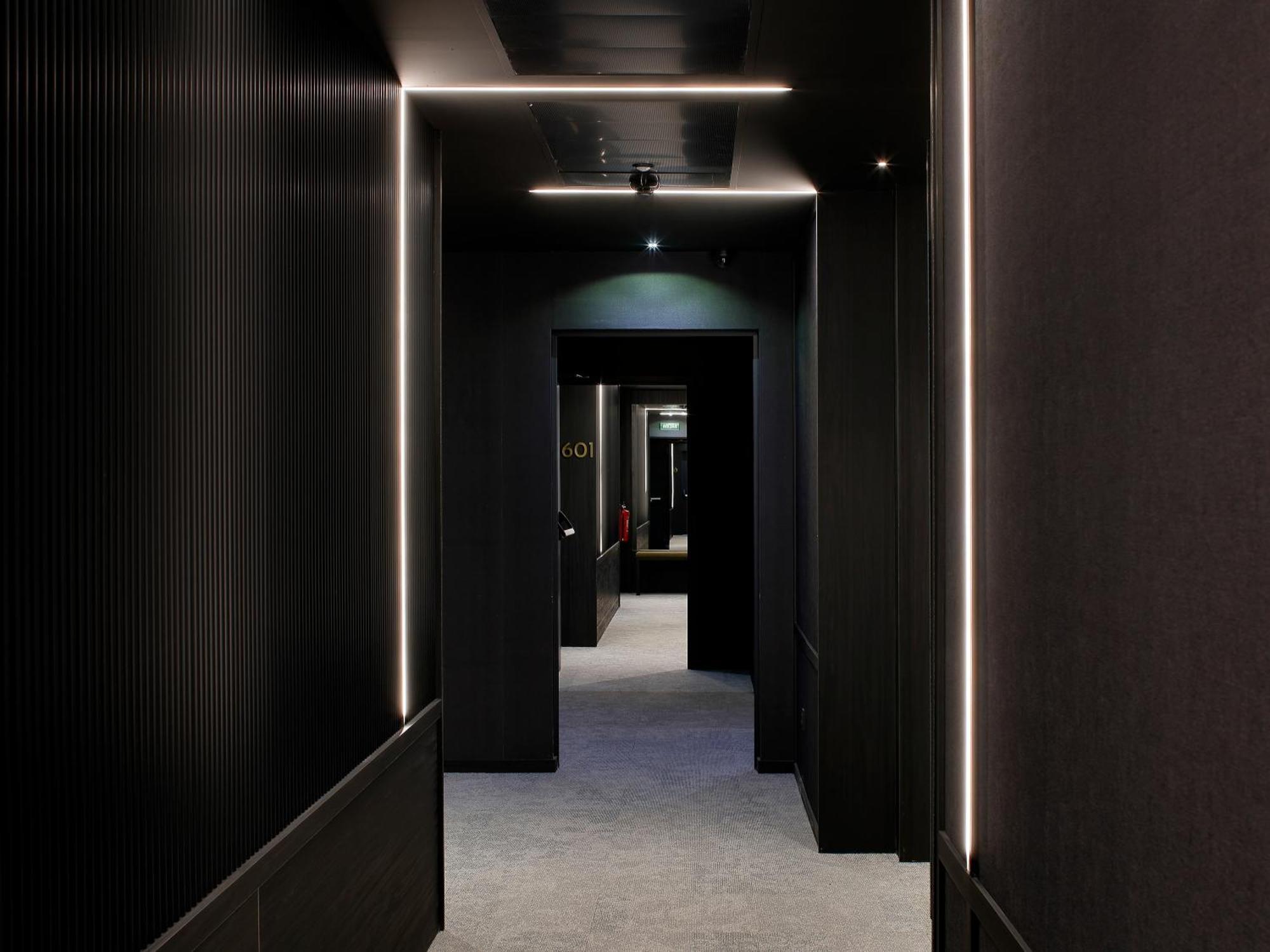 Nuvo Hotel Boutique Oviedo Esterno foto